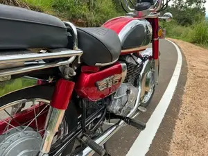 Honda CD 200 Road Master 1981