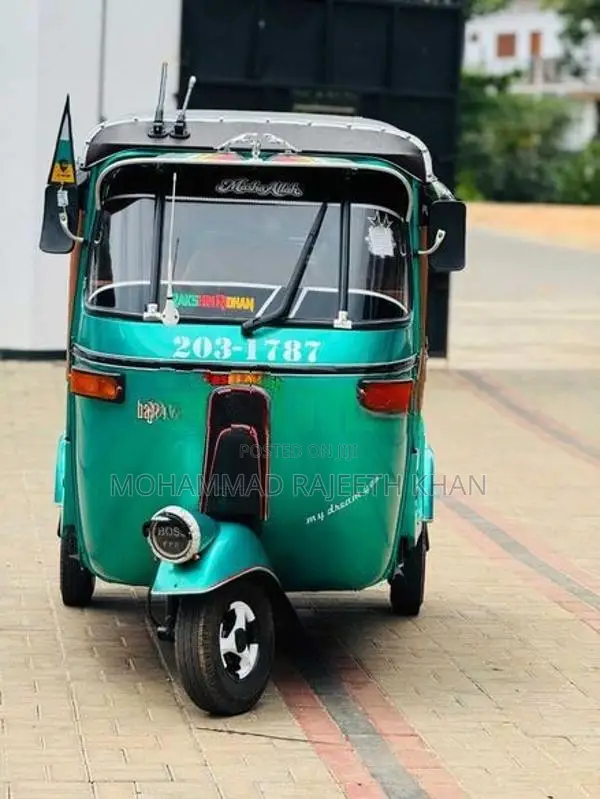Bajaj RE 1997