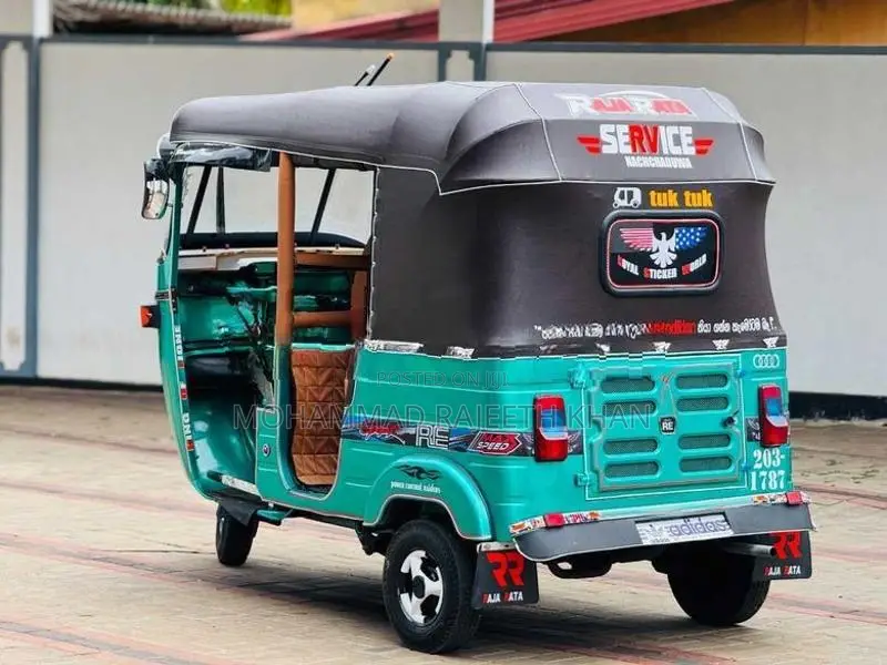 Bajaj RE 1997