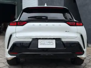 Toyota Crown Sport Z HEV 4WD 2025