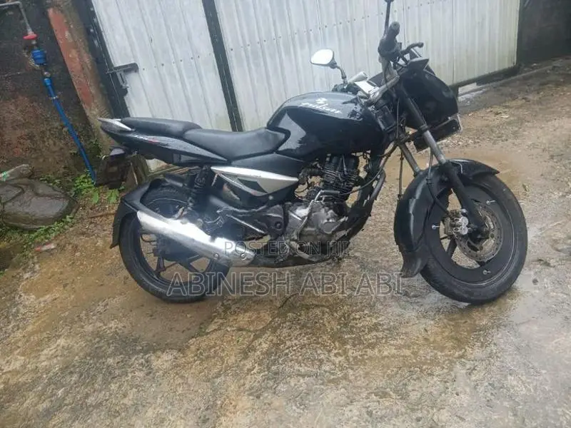 Bajaj Pulsar 135 2011