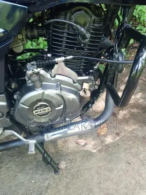 Bajaj Pulsar 180 2018