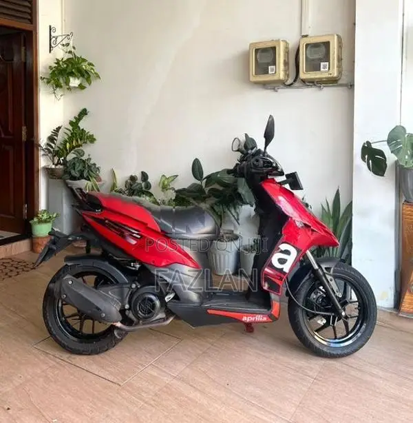Aprilia SR 125 2018