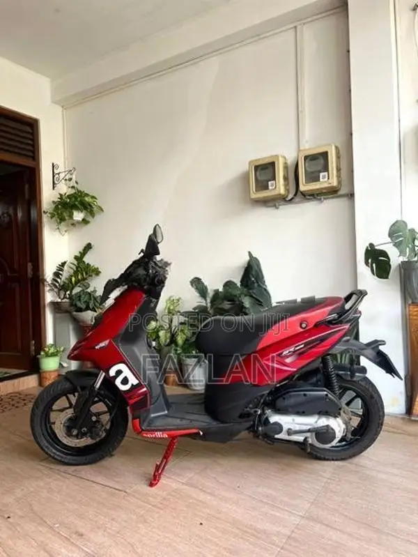 Aprilia SR 125 2018