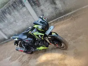 TVS Apache RTR 2013