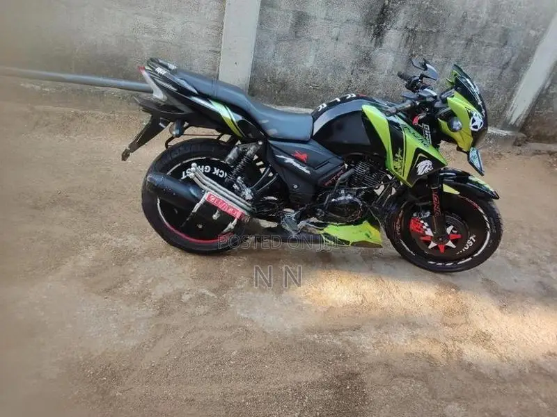 TVS Apache RTR 2013