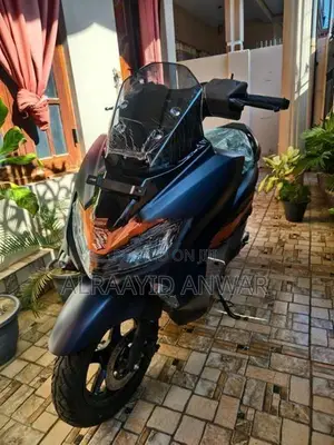 Suzuki Burgman 125 2026