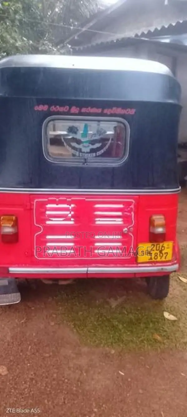 Bajaj RE 1999