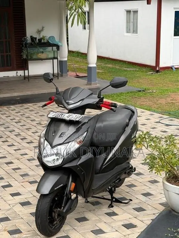 Honda Dio 2018