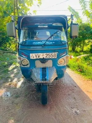 Mahindra Alfa 2011