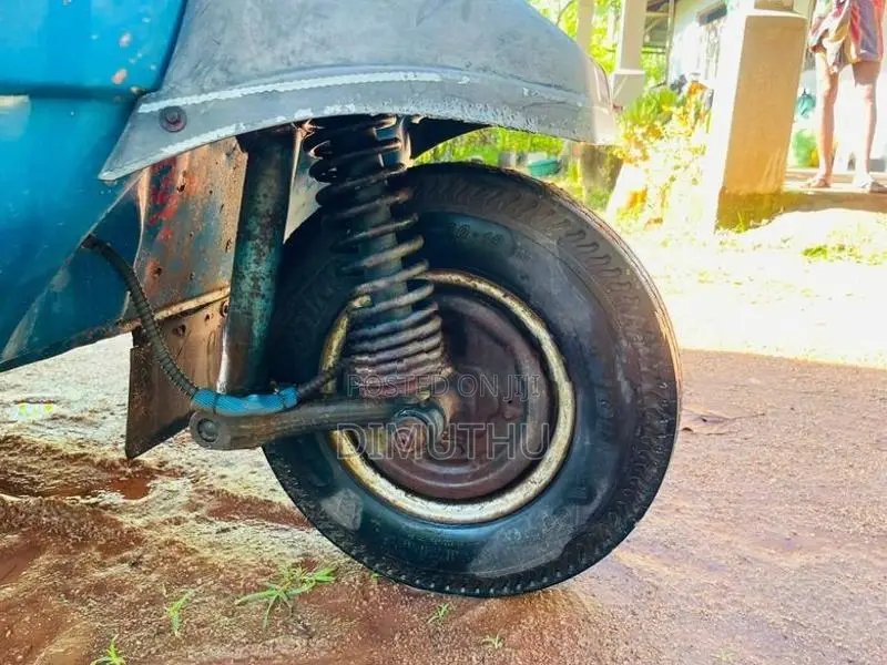 Mahindra Alfa 2011