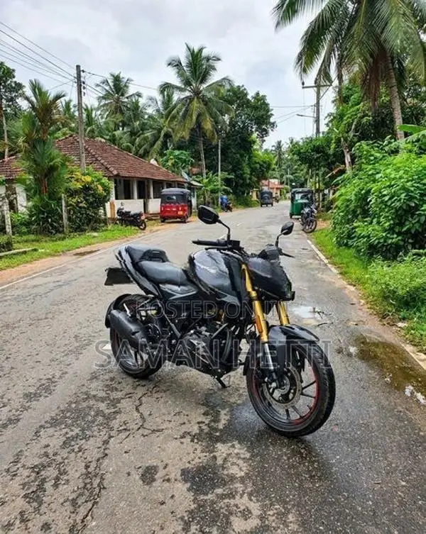 Hero Hunk 160R 2026