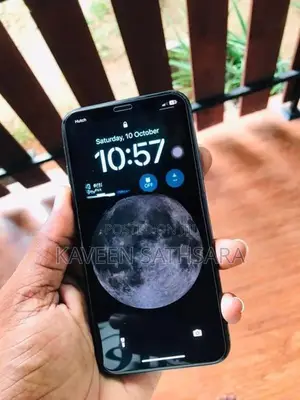 Apple iPhone XS (Used)