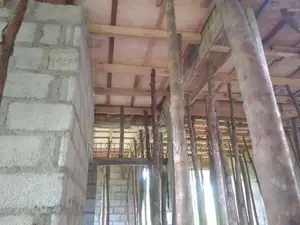 කොන්ක්‍රීට් සැලැබ් සැටලිමක්