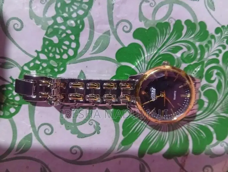 අත් ඔරලෝසුව