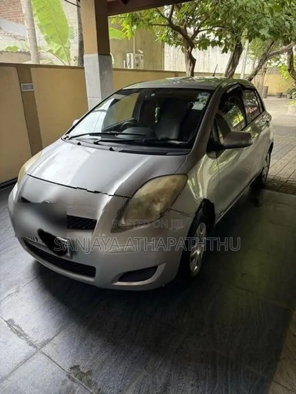 Toyota Vitz 2008