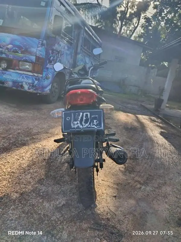 Bajaj Discover 2010