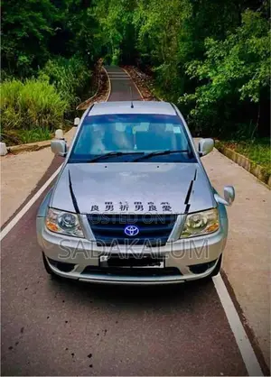 Tata Xenon 2008
