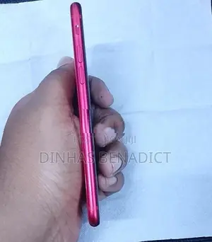 Apple iPhone SE 2 GB (Used)