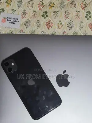 Apple iPhone 11 128GB (Used)