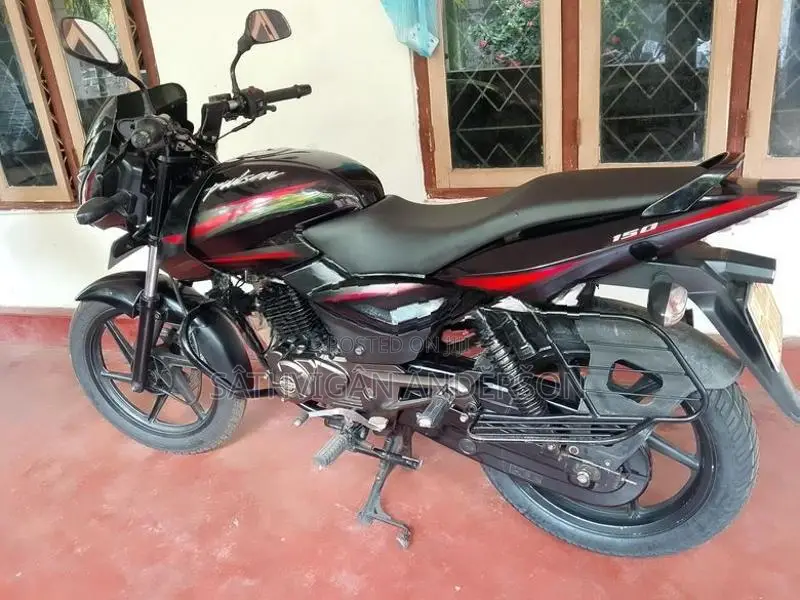 Bajaj Pulsar 150 2014