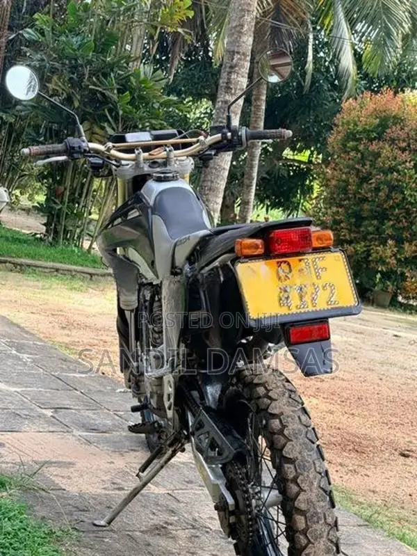 Honda XR 250 2012