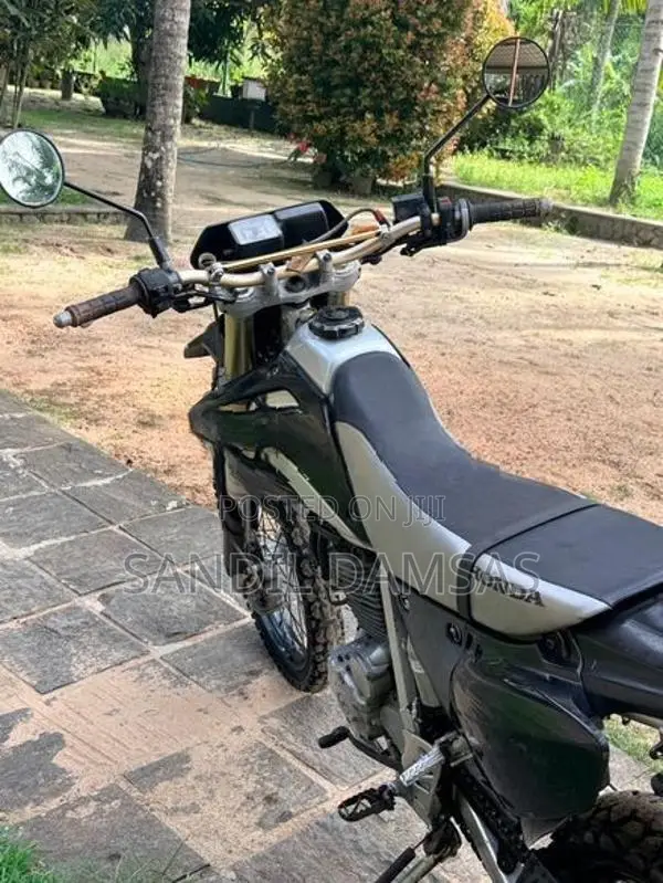 Honda XR 250 2012