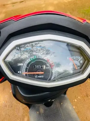 Hero Pleasure Plus 2015