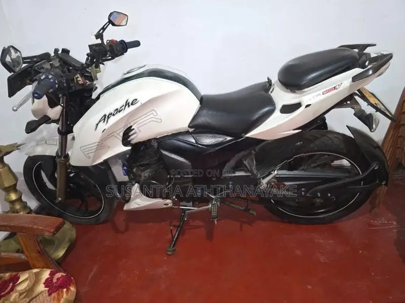 TVS Apache 2016