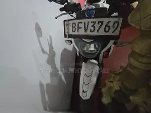TVS Apache 2016