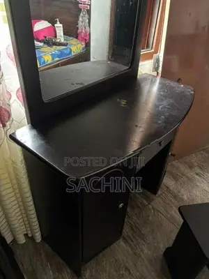Damro Dressing Table