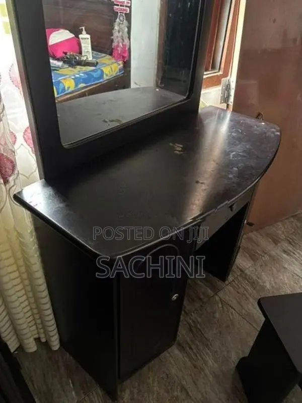 Damro Dressing Table