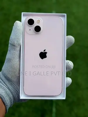Apple iPhone 13 128GB (Used)