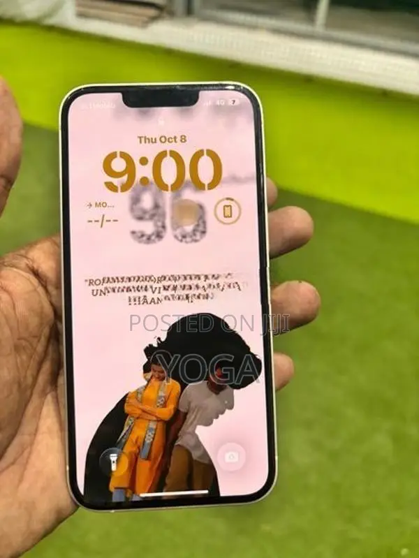 Apple iPhone 13 (Used)