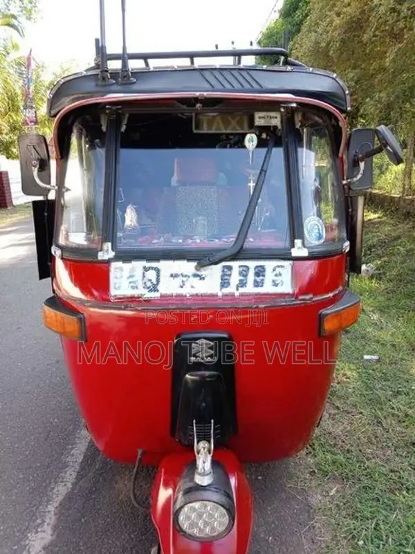 Bajaj RE 2006