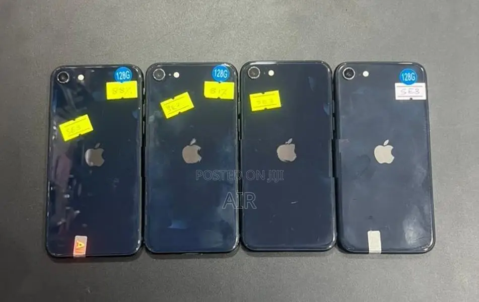Apple iPhone SE 3 128GB (Used)