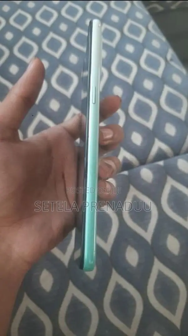 Oppo A31 (Used)