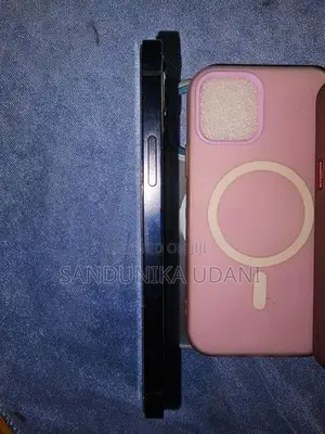 Apple iPhone 12 (Used)