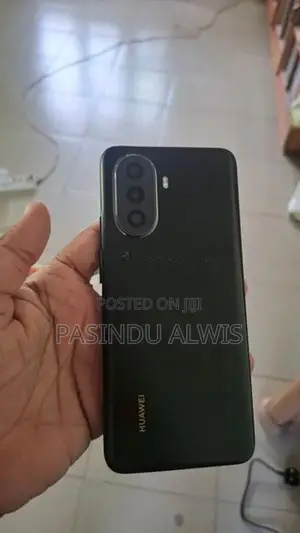 Huawei Nova Y71 8/128 (Used)