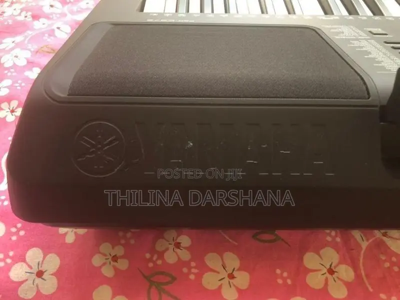Yamaha PSR 373