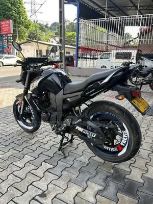 Yamaha FZS V1 2012
