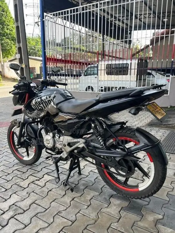 Bajaj Pulsar 135 2015