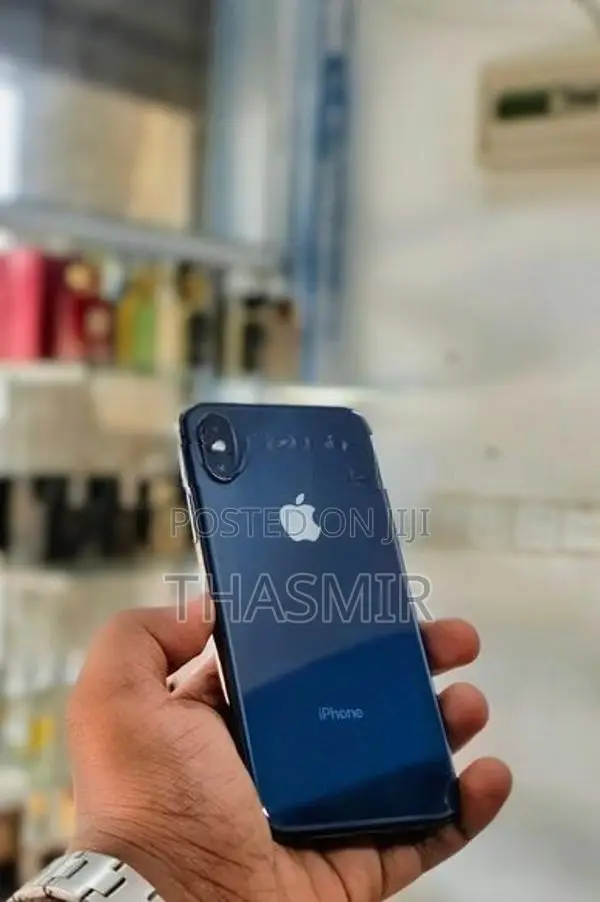 Apple iPhone XS (Used)