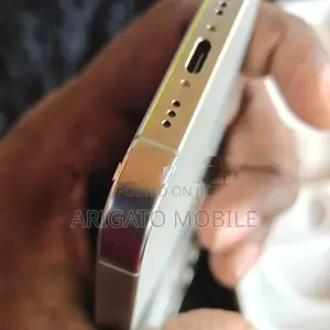 Apple iPhone 16 Pro (Used)
