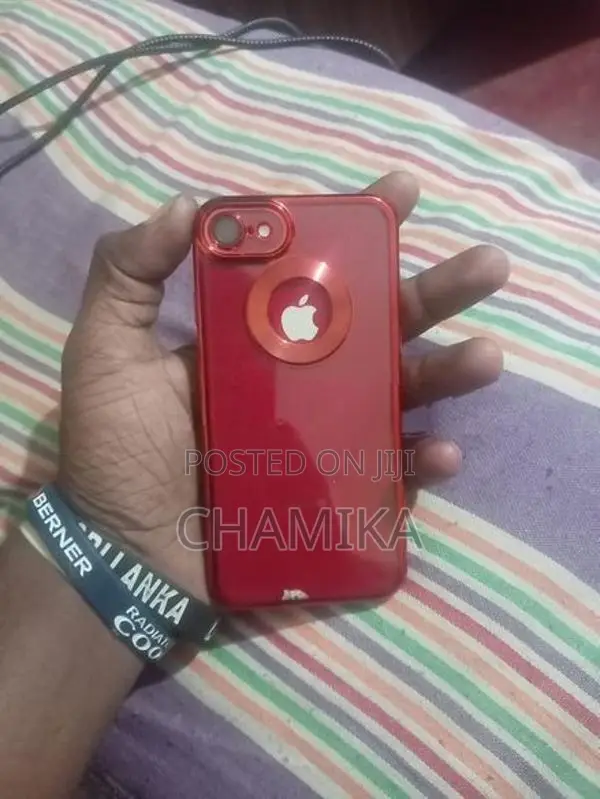 Apple iPhone 8 64GB (Used)