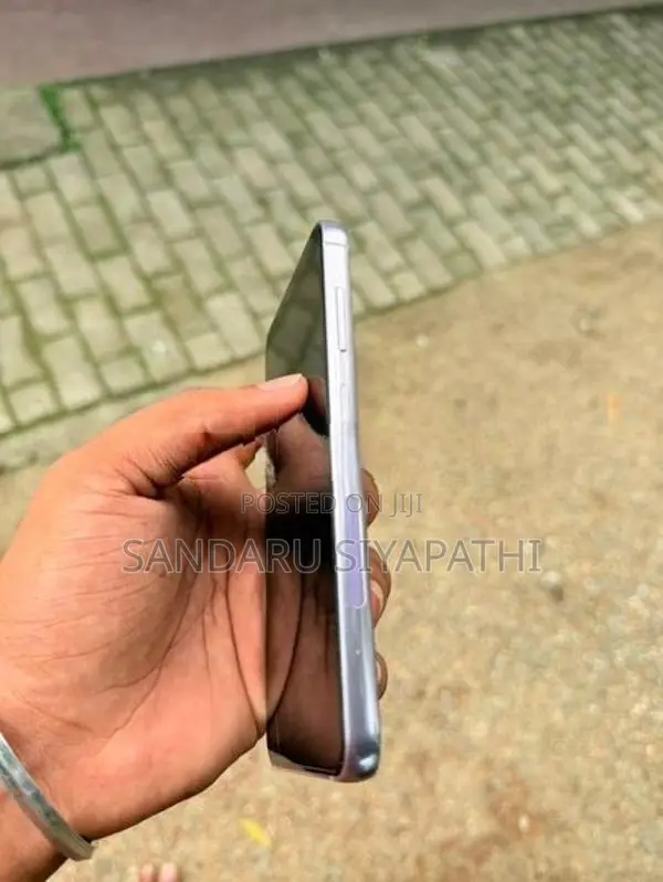 Samsung Galaxy S23 (Used)