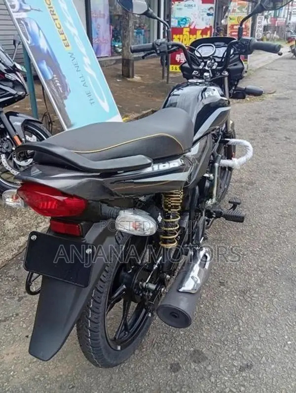 Bajaj Platina 100 2026