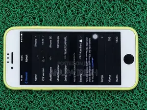 Apple iPhone SE 2 (Used)