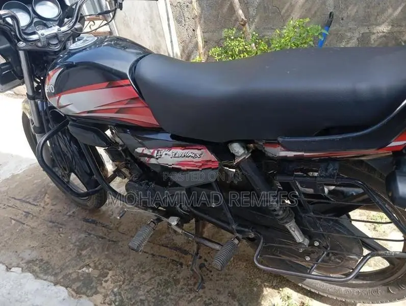 Hero HF Deluxe 2016