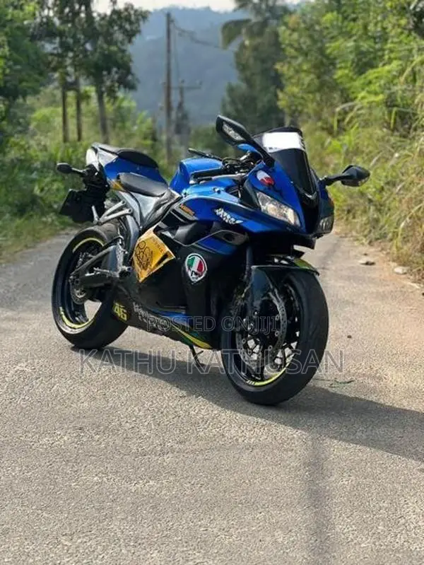 Honda CBR 2012